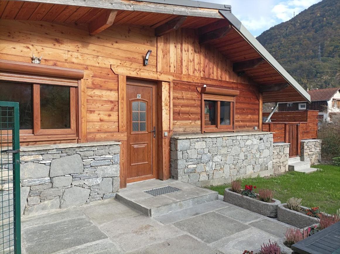 Joli Appart Terrasse Et Jardinet Albertville Exterior photo